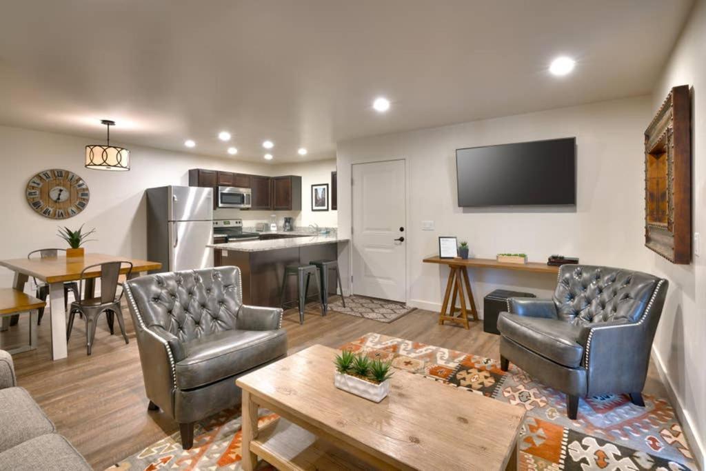 5D New Redcliff Condo, Pool & Hot Tub Moab Eksteriør billede