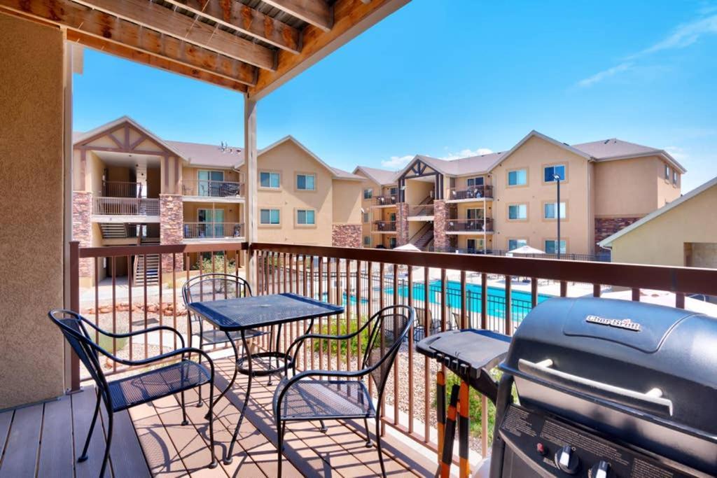 5D New Redcliff Condo, Pool & Hot Tub Moab Eksteriør billede